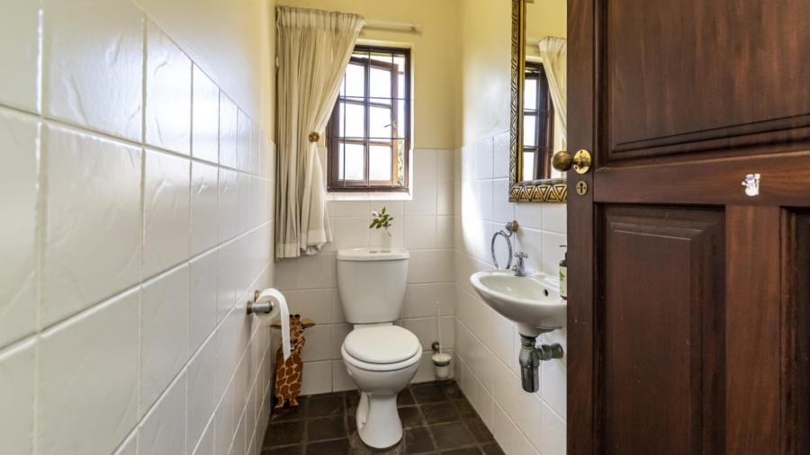 8 Bedroom Property for Sale in Selborne Eastern Cape